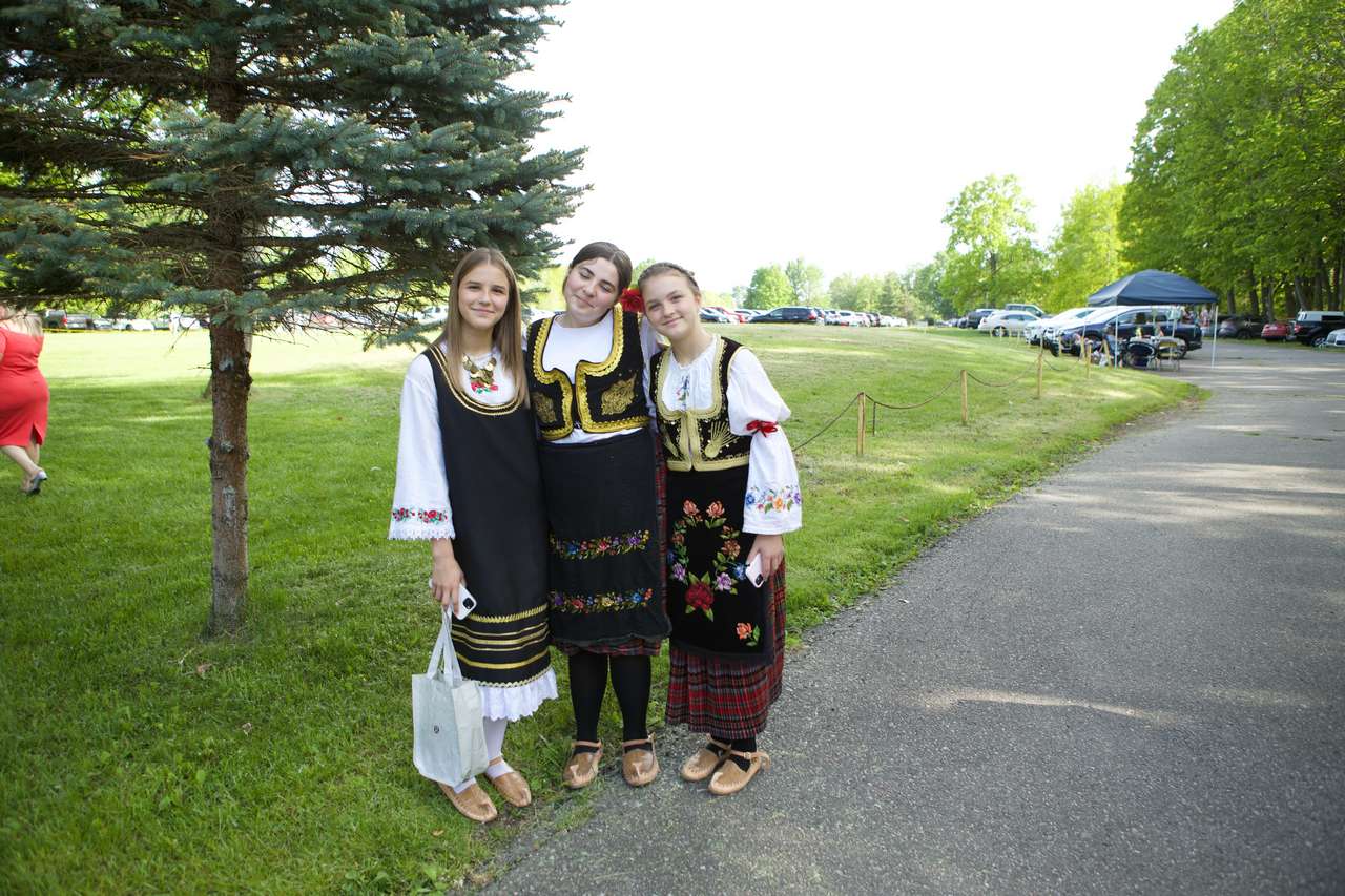 IN AND AROUND THE FESTIVAL157