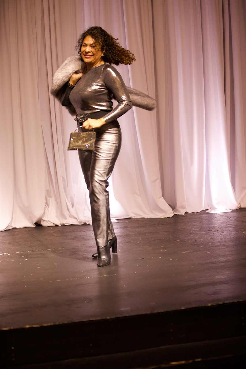 LAURA MELANIE LYNE 2024 FASHION 039